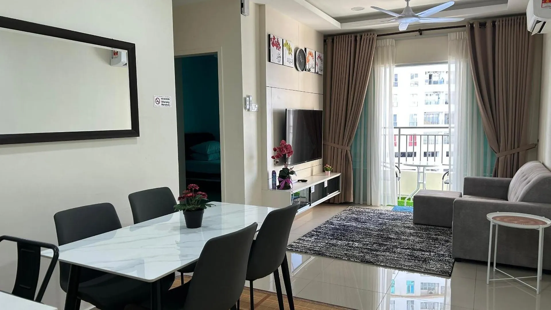 Hazel Luxe Apartment Permatang Pauh